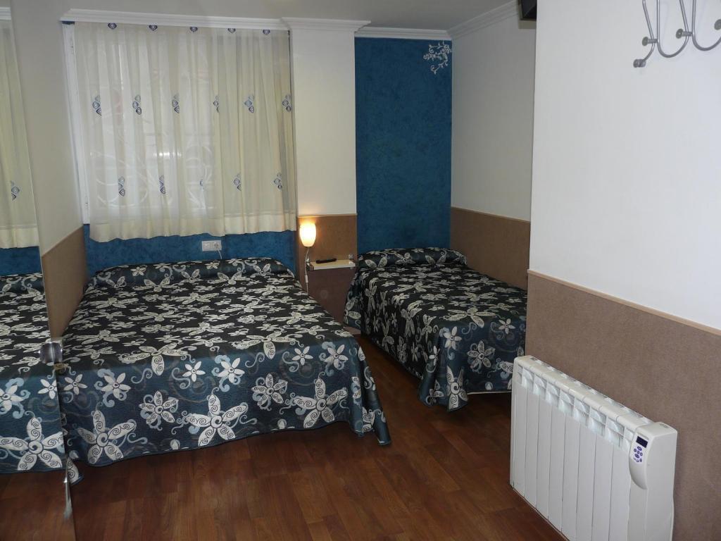 קואנקה Hostal Gaudi Cuenca חדר תמונה